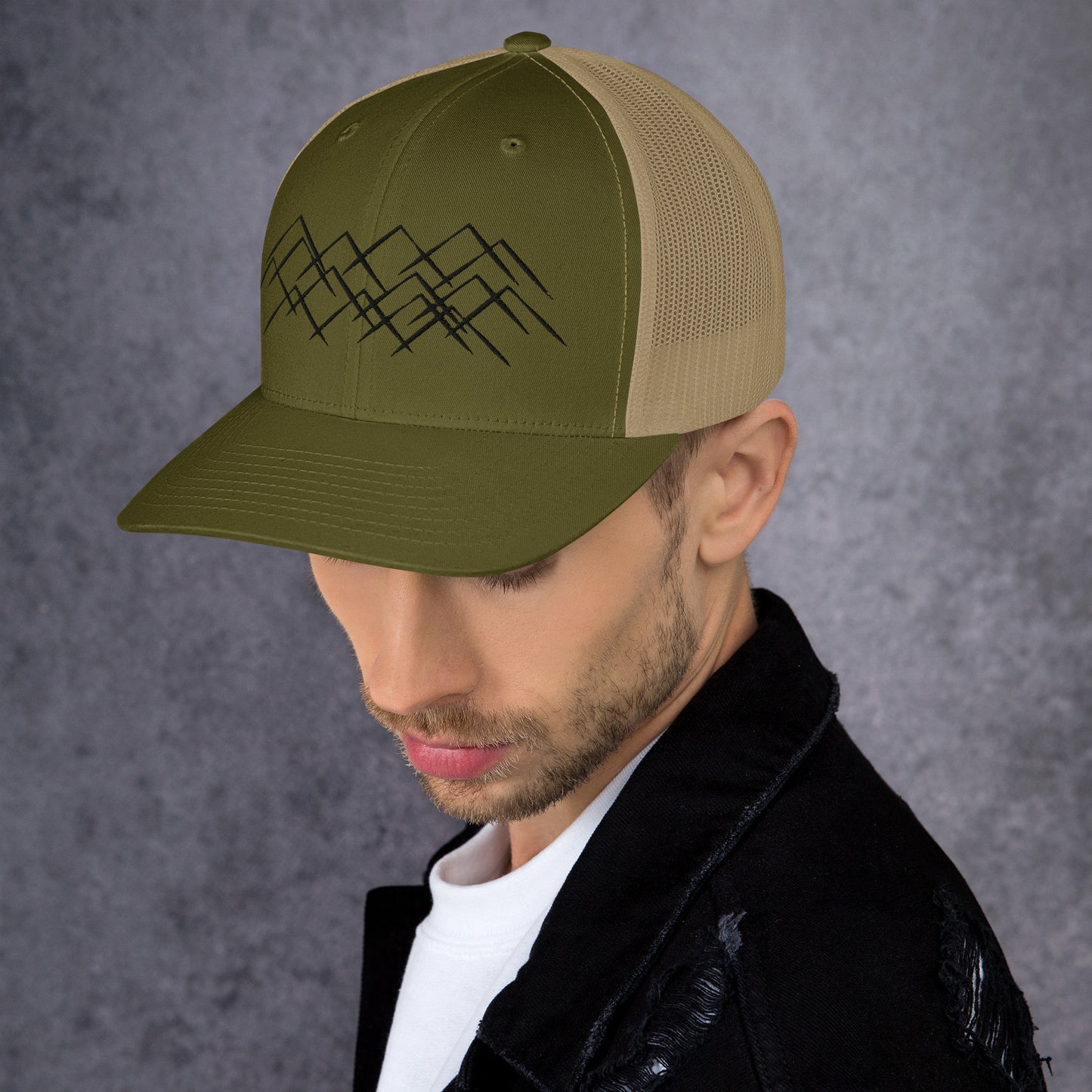 Accessoire outdoor vert kaki – Casquette brodée Montagnes.