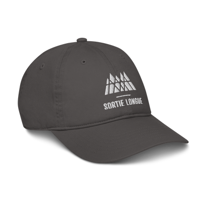 Casquette classique Sortie Longue anthracite photographiée en angle, forme et broderie visibles.