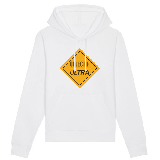 Sweat à capuche unisexe blanc Sortie Longue, vue de face sur fond neutre, design Objectif Ultra dans un fanion de balisage jaune, hoodie pour départ frais et retour de course trail.