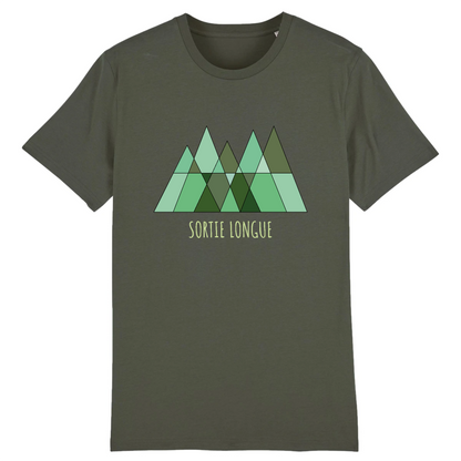 T-shirt unisexe Sortie Longue kaki, vue de face, impression logo triangles verts et texte Sortie Longue, motif forêt/sommets, tenue outdoor simple pour sentier et déplacements.